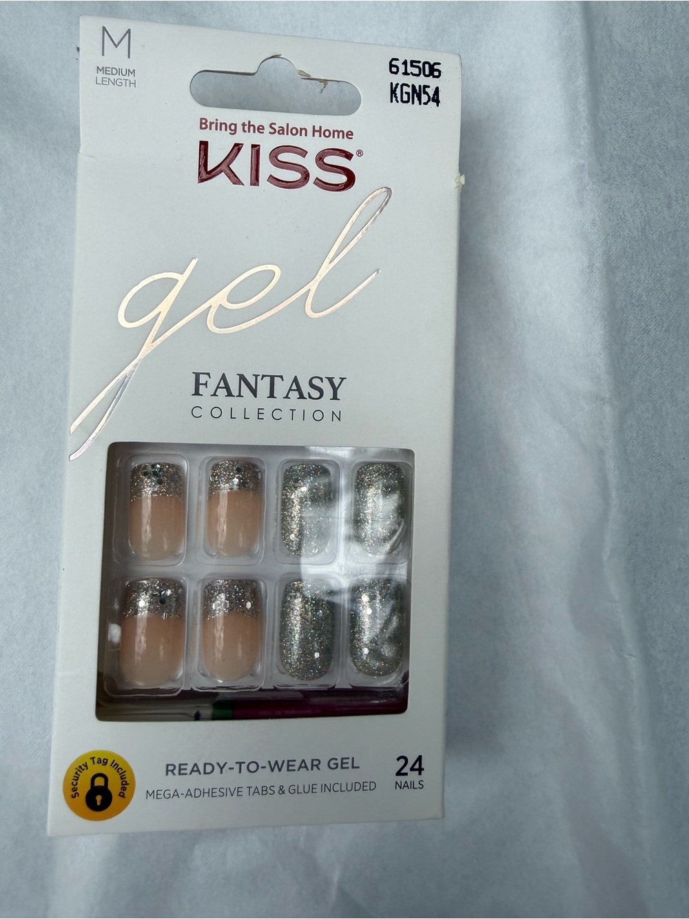 Kiss Gel Fantasy Collection Ready-to-Wear Nails in Nude and Silver Glitter